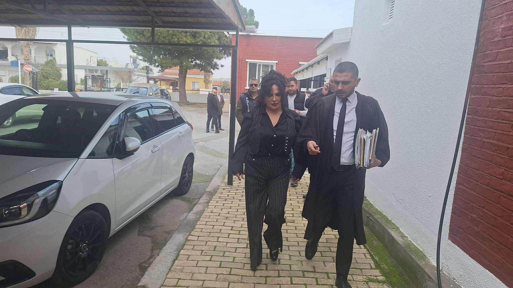 Fatoş Ünal'ın davası 12 Ocak'a ertelendi