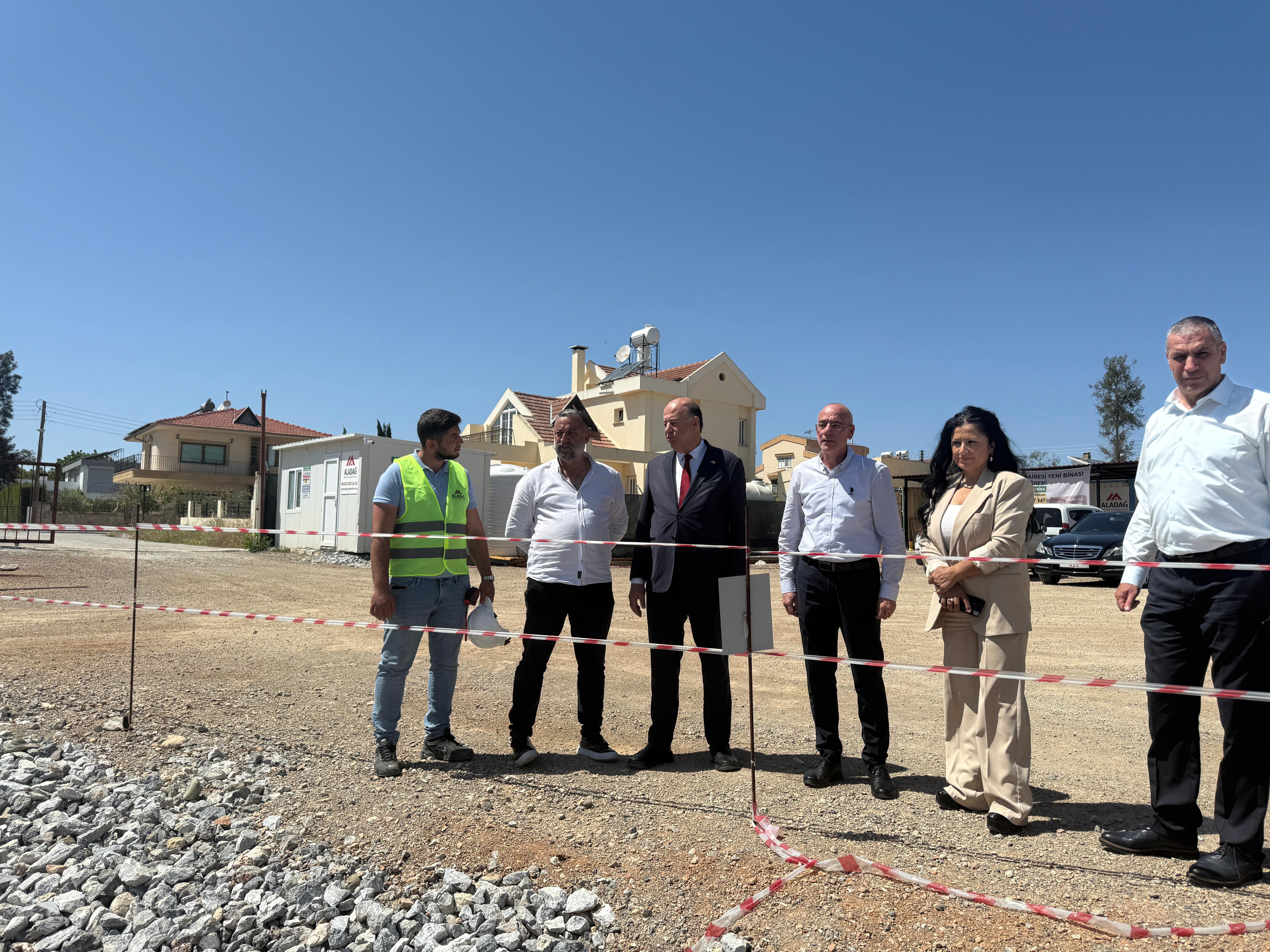 Dinçyürek, Devlet Laboratuvarı inşaatında incelemelerde bulundu