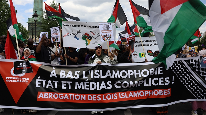 Avrupa'da İslamofobi Raporu 2024: Müslüman karşıtlığı normalleşiyor