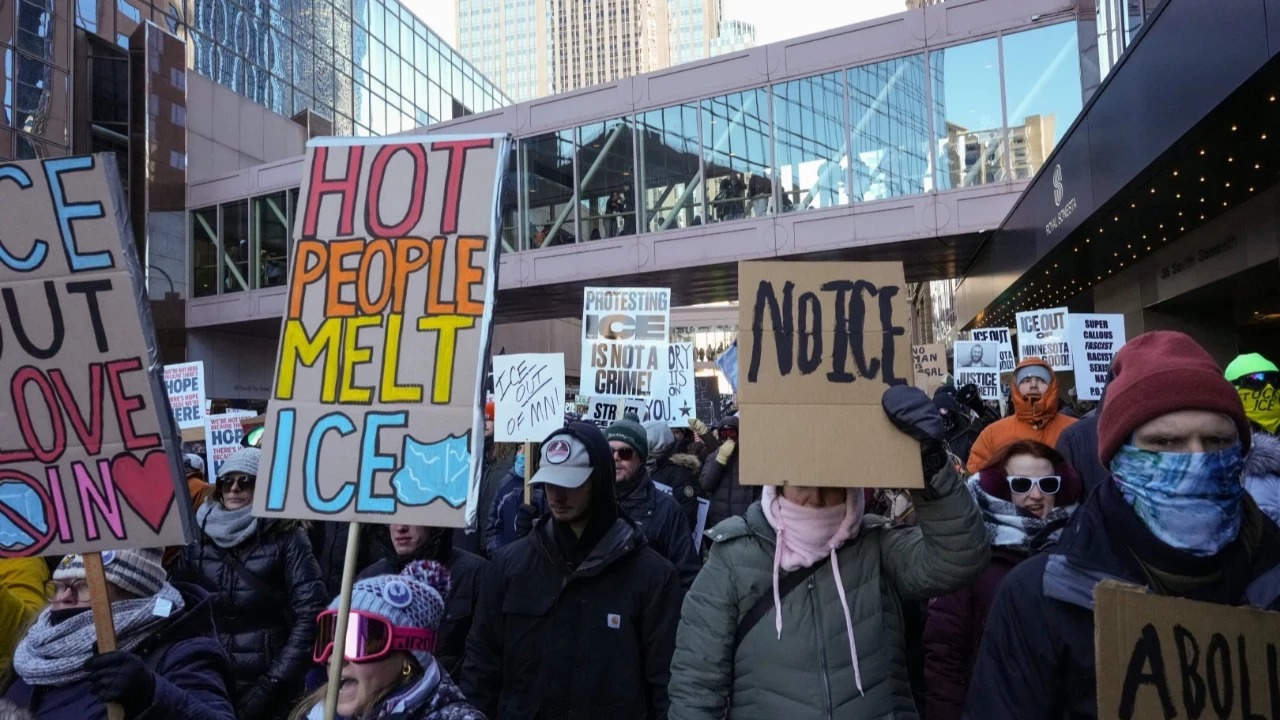 Ülkeler tek tek vatandaşları uyarıyor: ABD'ye gitmeyin