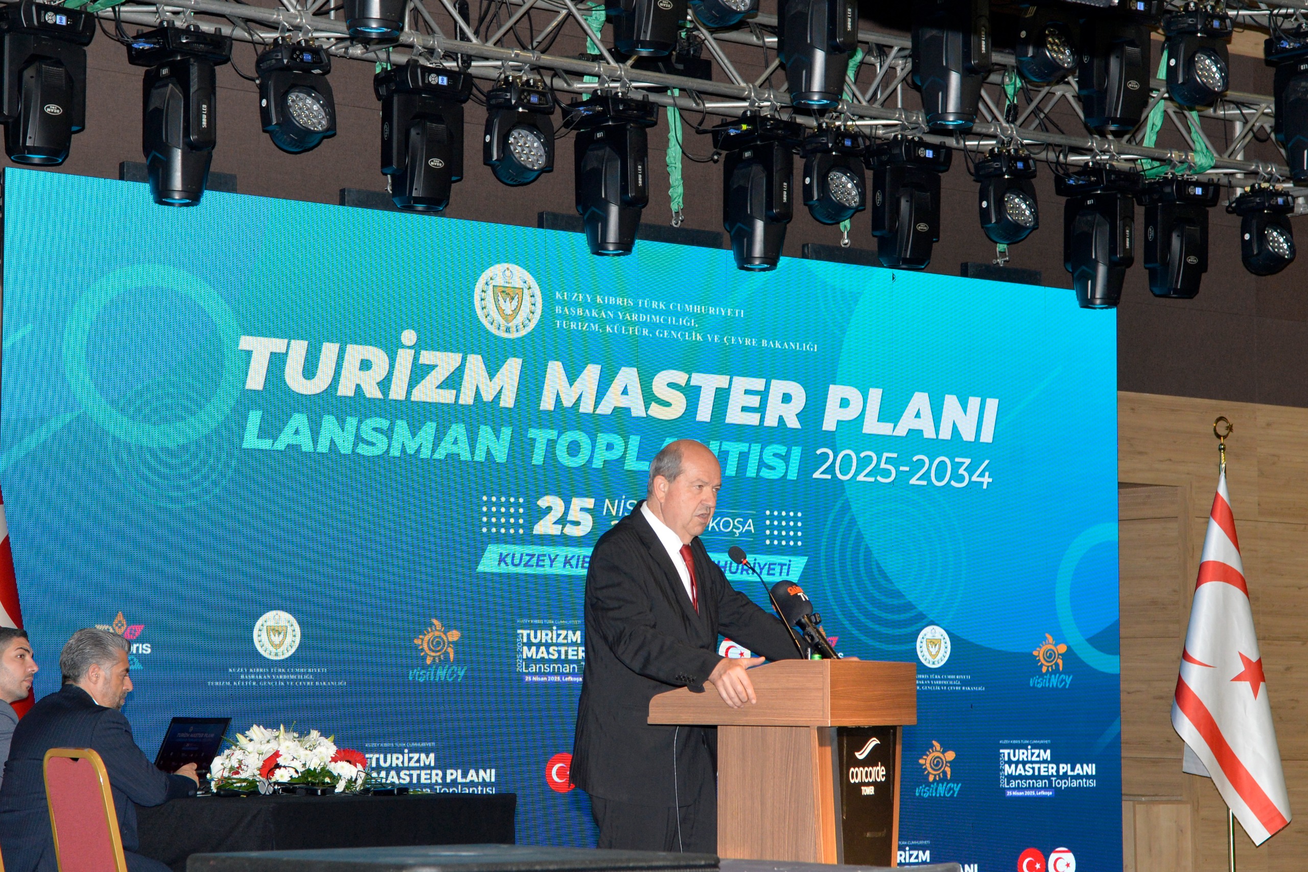 Tatar: Turizmde gelişirken doğayı gelecek nesillere saklamakla mükellefiz