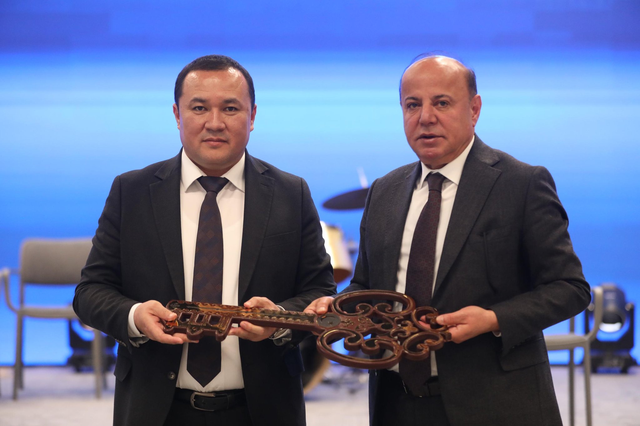 "Türk Dünyası Turizm Başkenti" ünvanının sembolik anahtarı Ankara'ya devredildi