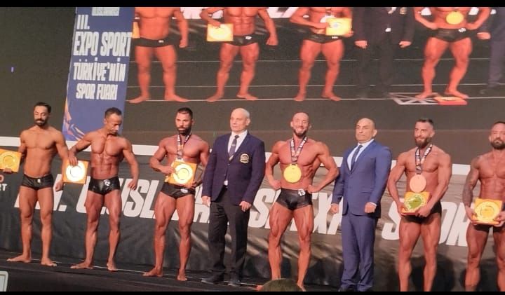 Vücut Geliştirme Federasyonu sporcuları Türkiye şampiyonasına katıldı