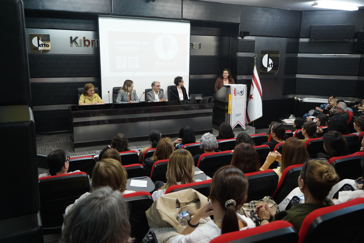 “Dört Uzmanın Gözünden Menopoz” adlı panel dün akşam yapıldı