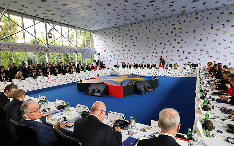 Erdoğan: Schengen gibi vize uygulamalarının gözden geçirilmesi şart