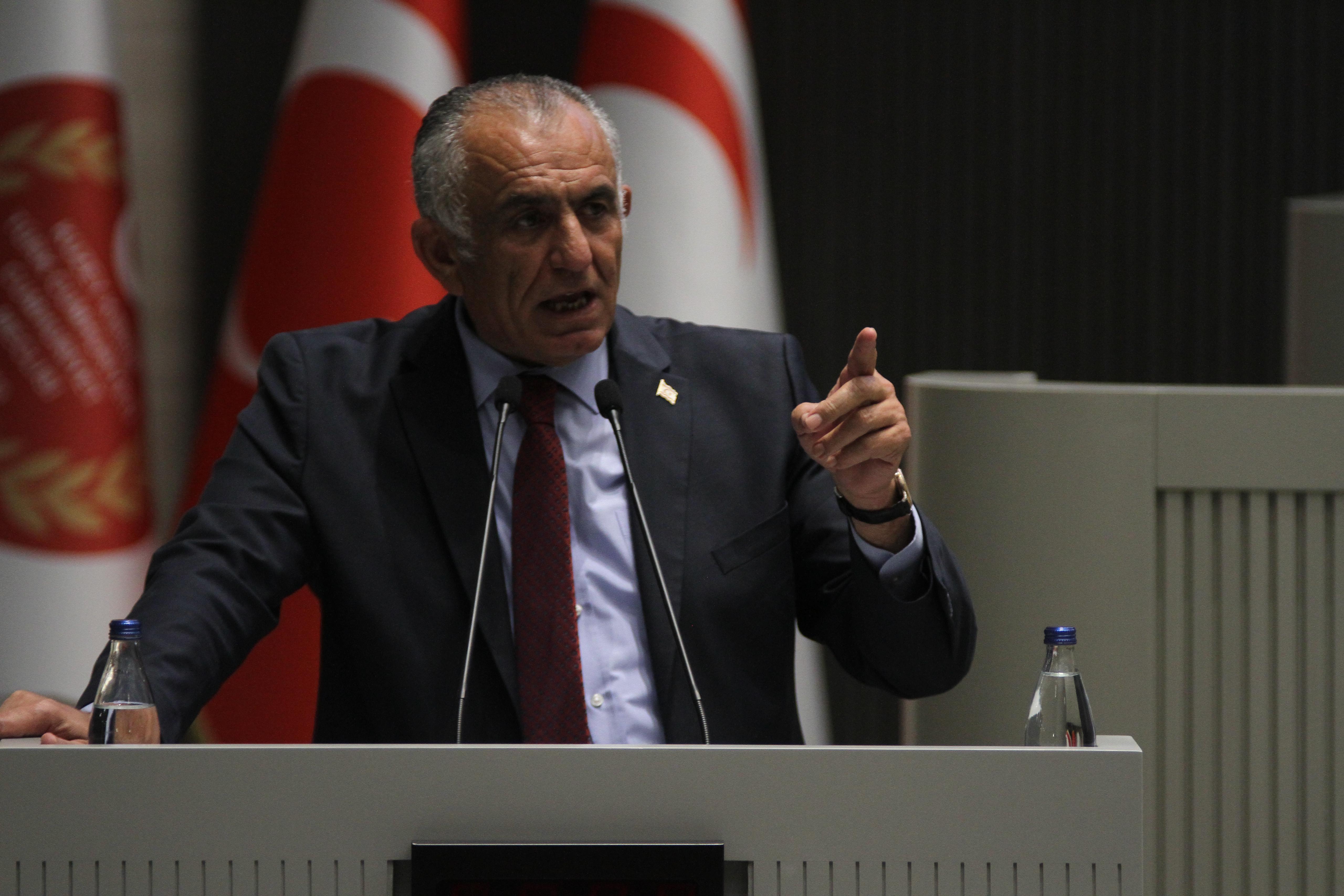 Çavuşoğlu: Üniversiteler de kendisine çeki düzen verecek