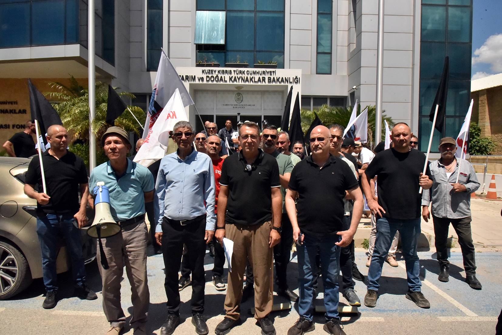 Kasap ve esnaftan Bakanlık önünde eylem: Yerli et sübvanse edilsin