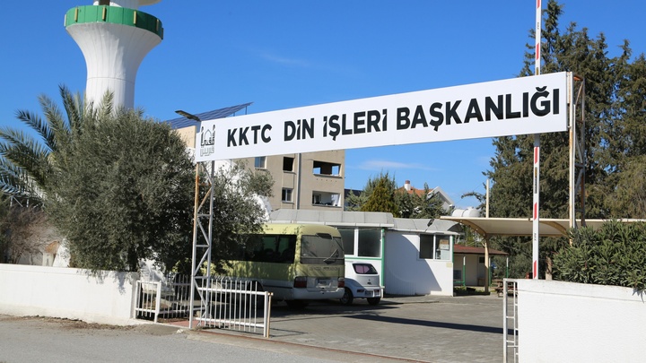 Din İşleri Başkanı Moral, Kadir Gecesi'ni tebrik etti