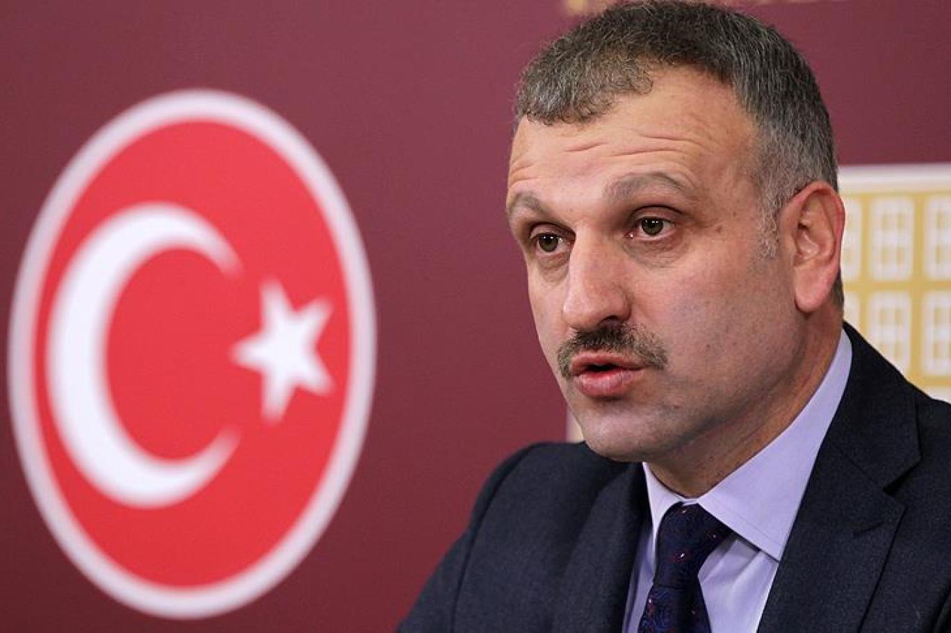 Saral'dan tepkiler üzerine yeni açıklama: Üstel'den özür dilemedi