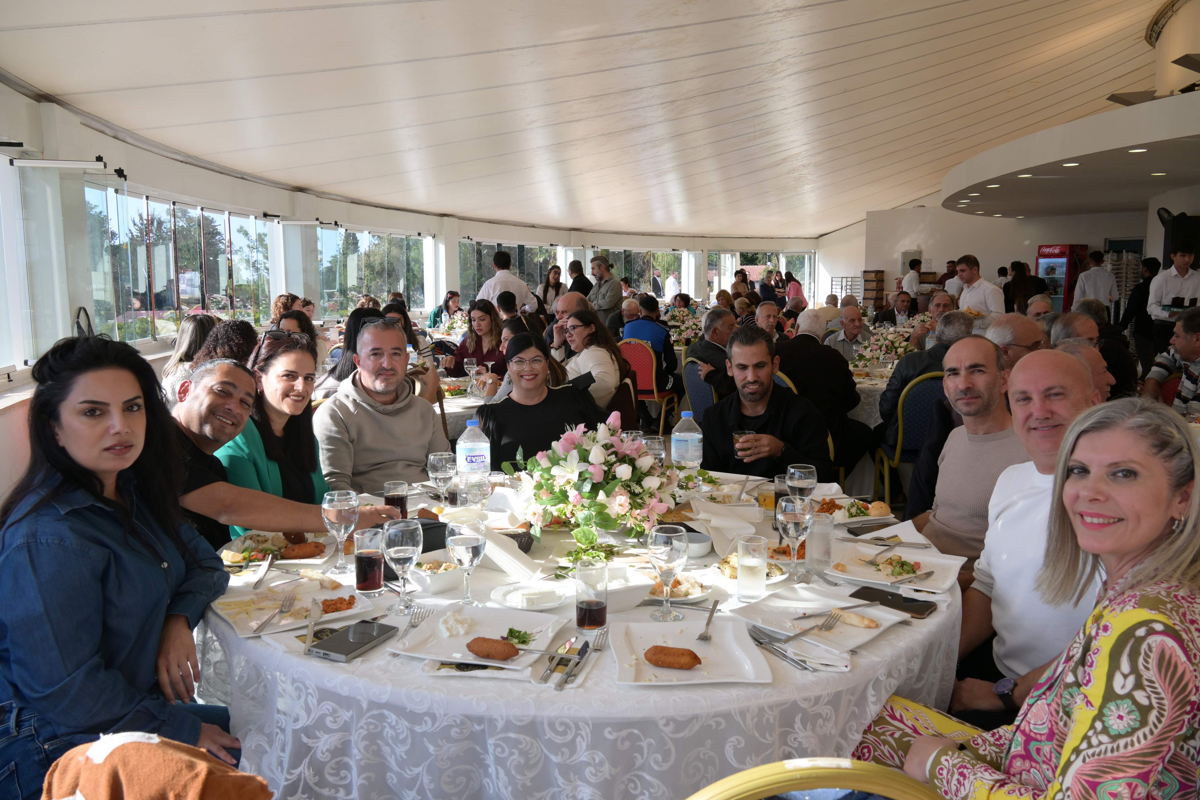 Güzelyurt Belediyesi’nden öğretmenlere yemek