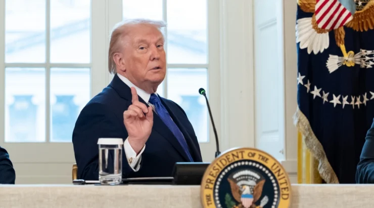 Trump, İran ile Umman'da yapılan ilk görüşmeyi "çok iyi" olarak tanımladı