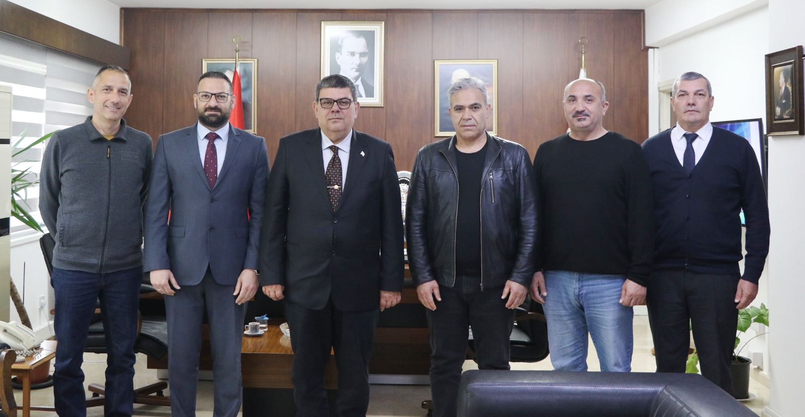 Fırıncılar Berova’yla görüştü: Donmuş ekmek, un kısıtlaması ve maliyet baskısı gündemde