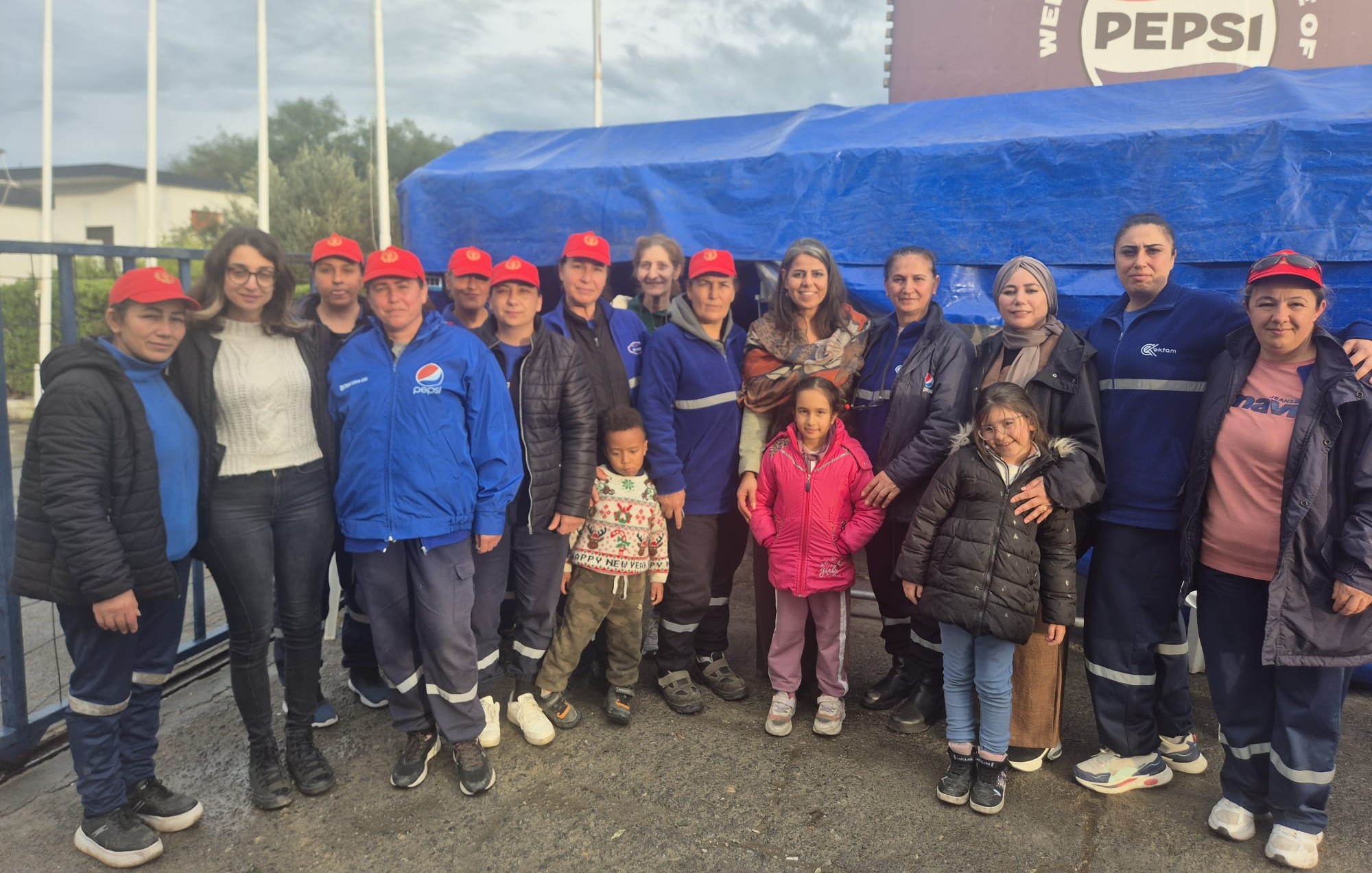 CTP Kadın Örgütü: Örgütlü mücadele ve hak arayışında EKTAM işçilerinin yanındayız
