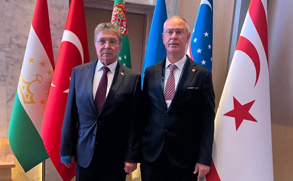 Ulusal Birlik Partisi, Azerbaycan’da temaslarda bulundu