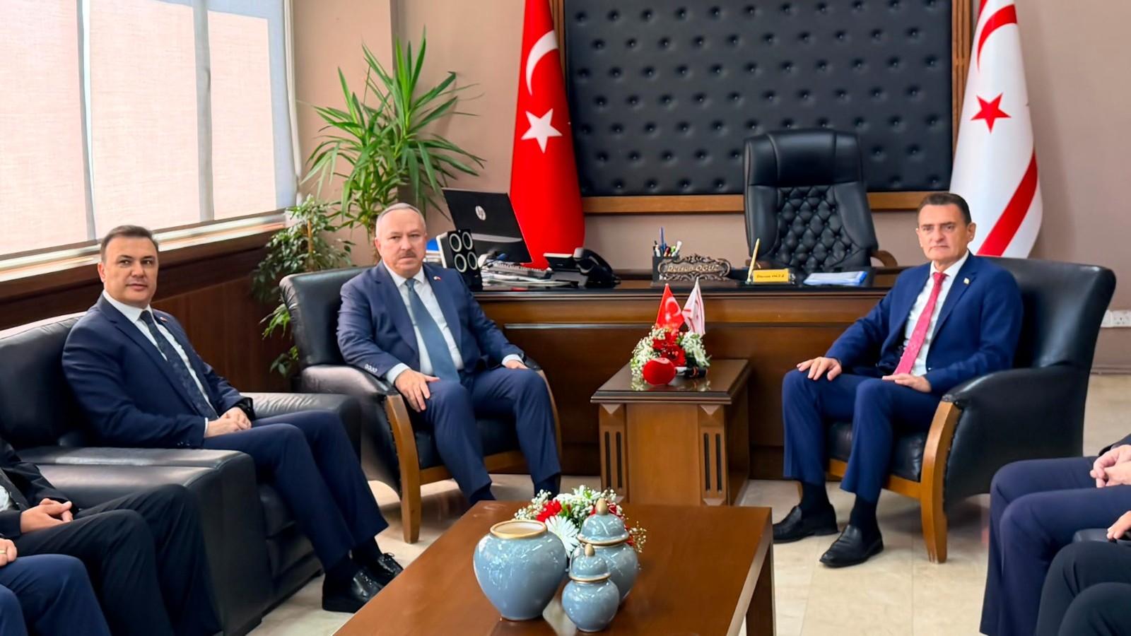 İçişleri Bakanı Oğuz, TC Emniyet Genel Müdürü Ali Fidan’ı kabul etti