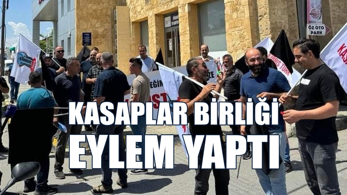 Tarım ve Doğal Kaynaklar Bakanlığı Önüne "Siyah Çelenk" Bırakıldı