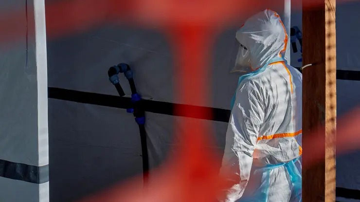 Brezilya'da Ebola şüphesi: İki hasta izolasyona alındı