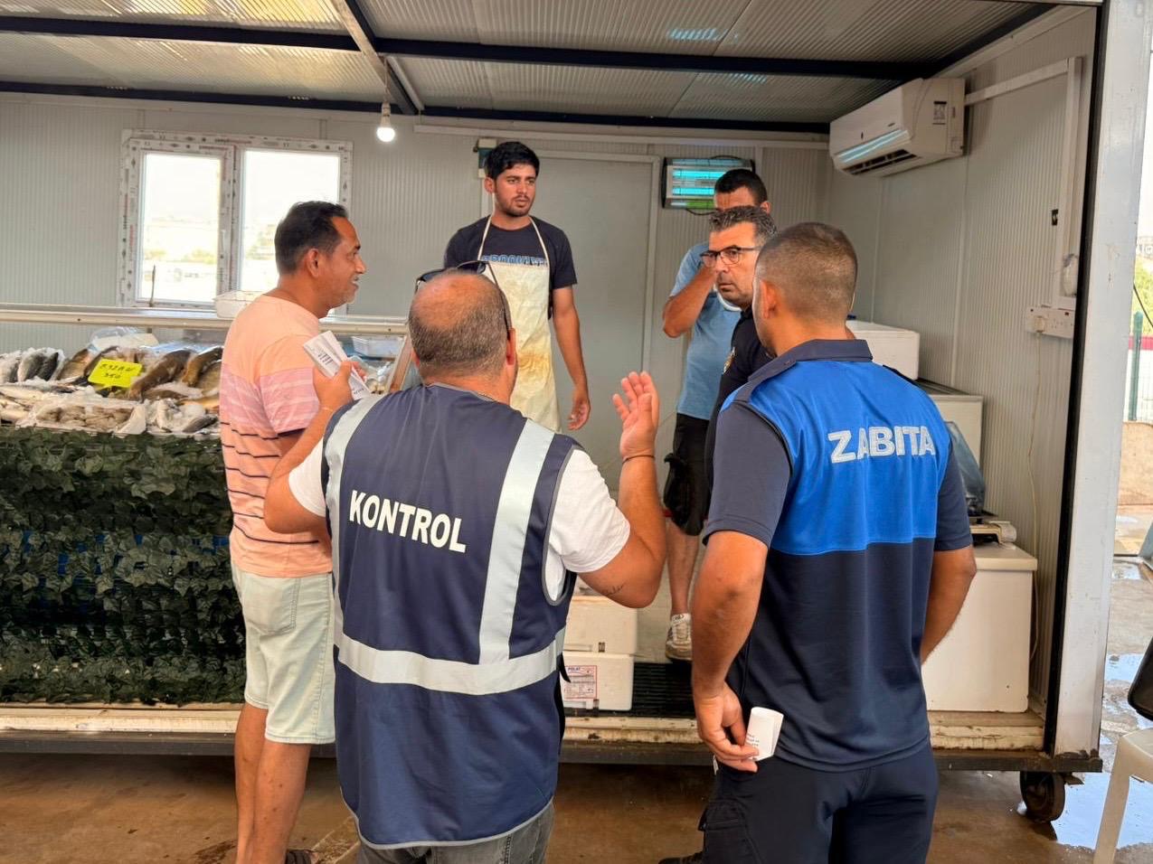 Lefkoşa Merkez Pazarı’nda 7 kilo hamsiye el konuldu