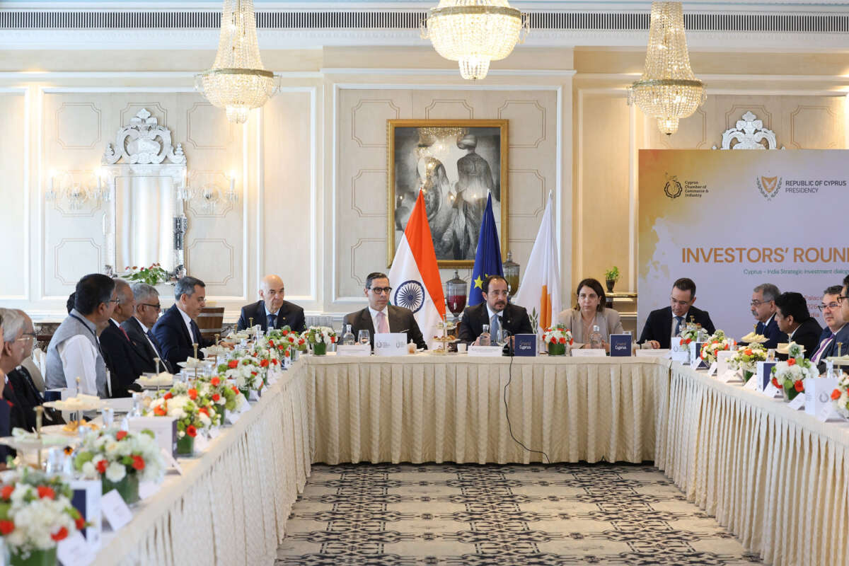 Hristodulidis'in Hindistan gündemi "yatırım"...