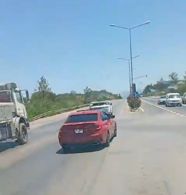 Tehlikeli sürüş sosyal medyada görüldü, polis harekete geçti