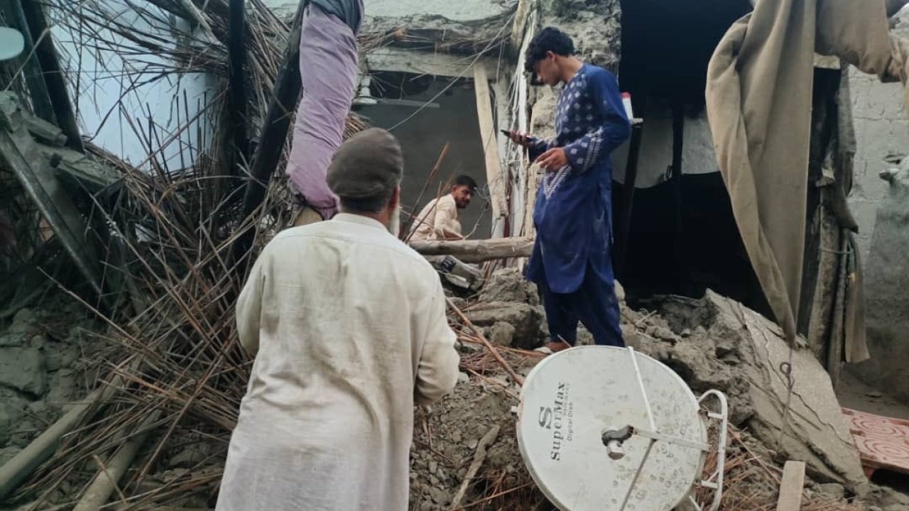 Afganistan'da deprem: 250'den fazla kişi yaşamını yitirdi