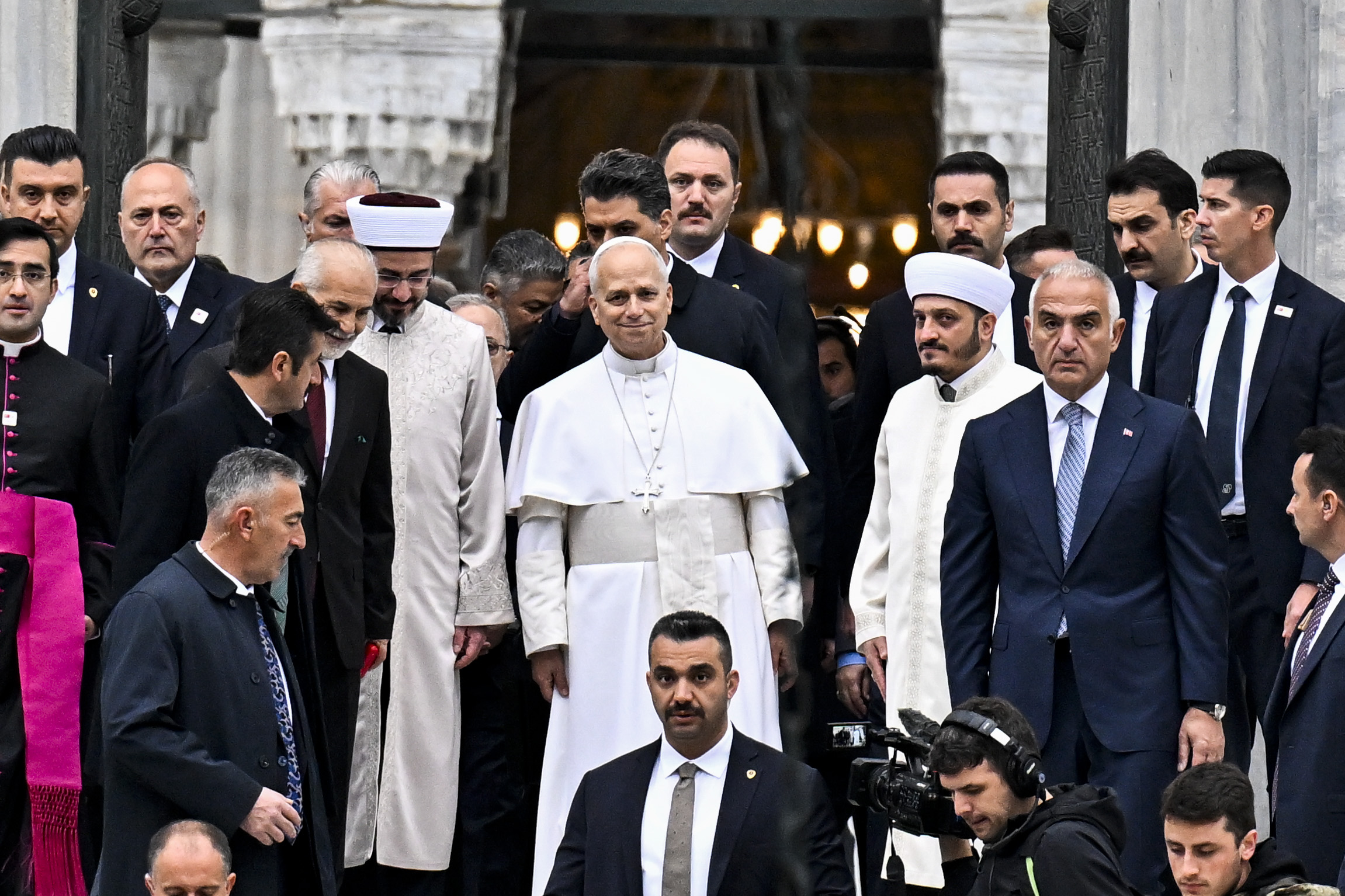 Papa 14. Leo, Sultanahmet Camisi'ni ziyaret etti