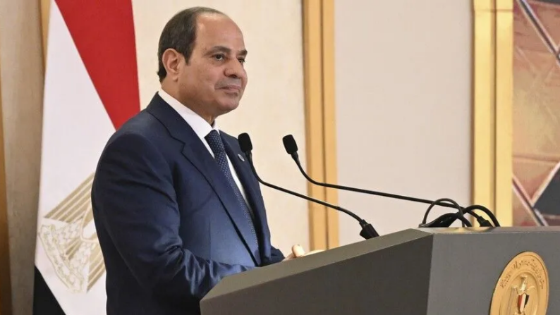 Mısır Meclisi, Cumhurbaşkanı Sisi'ye Suudi Arabistan'ın savunmasına destek için yetki verdi
