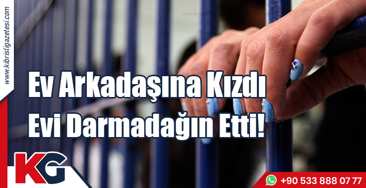 Kıyafetleri Kesti, Gözlükleri Kırdı!