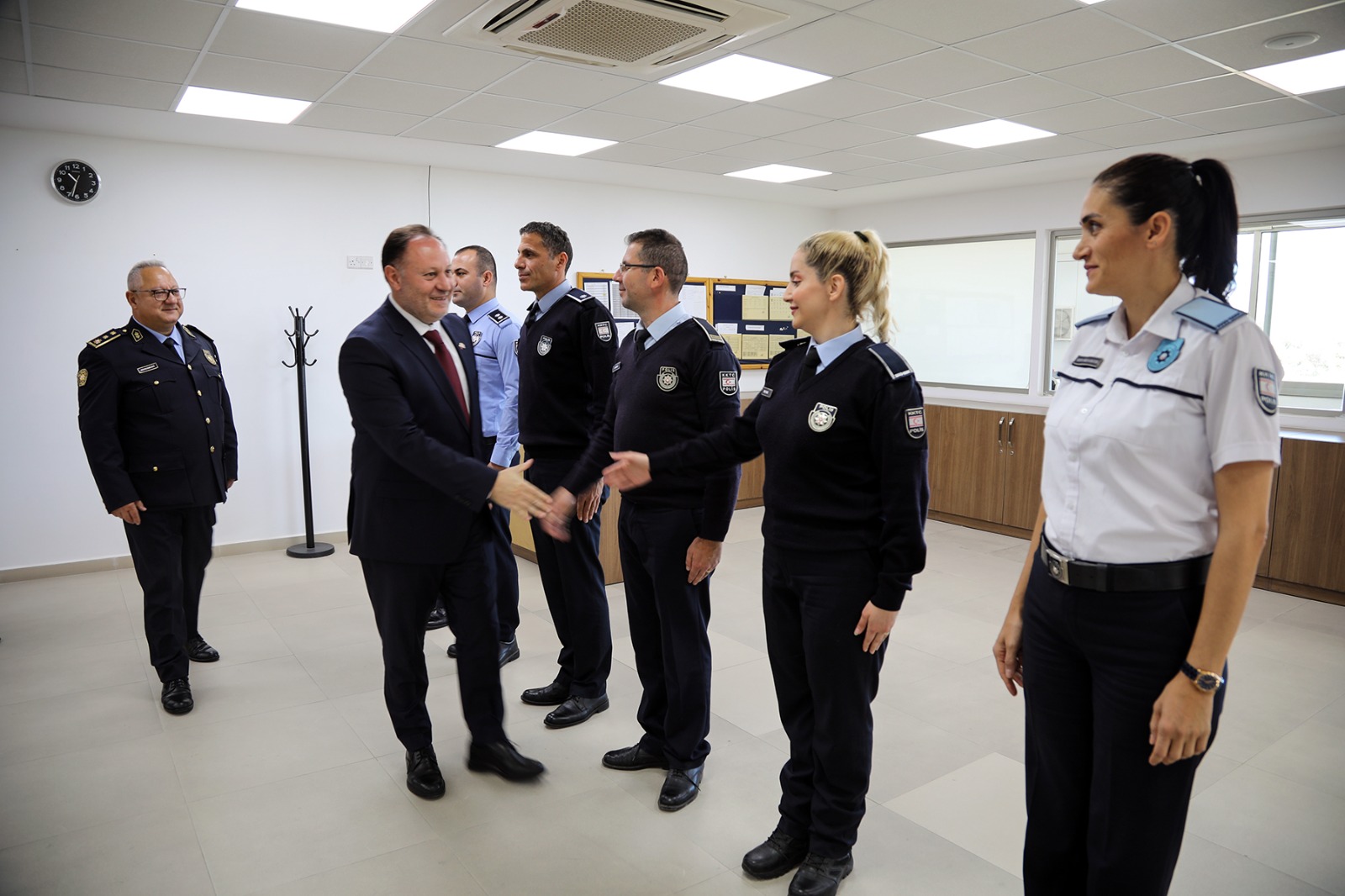 Öztürkler: Polis halkın güvenliğinin ve huzurunun teminatıdır