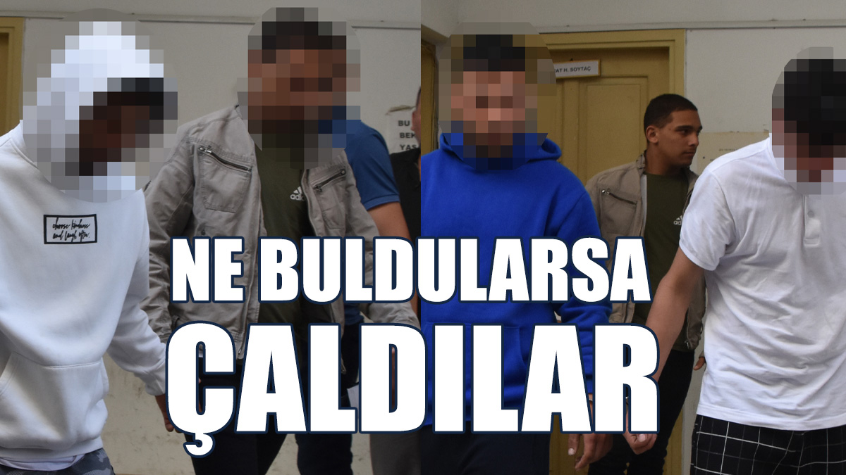 Camı Kırarak Eve Giren 4 Zanlı Evde Ne Bulduysa Çaldı