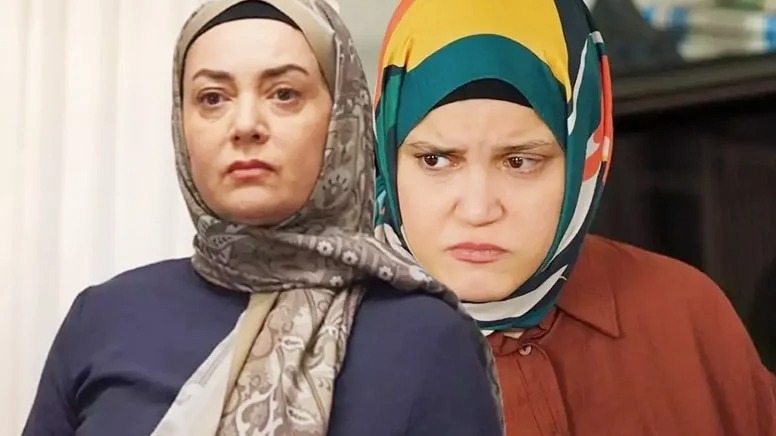 Pembe gitti kavga bitmedi: 'Koltuğa işedi' iddiasına sert çıktı