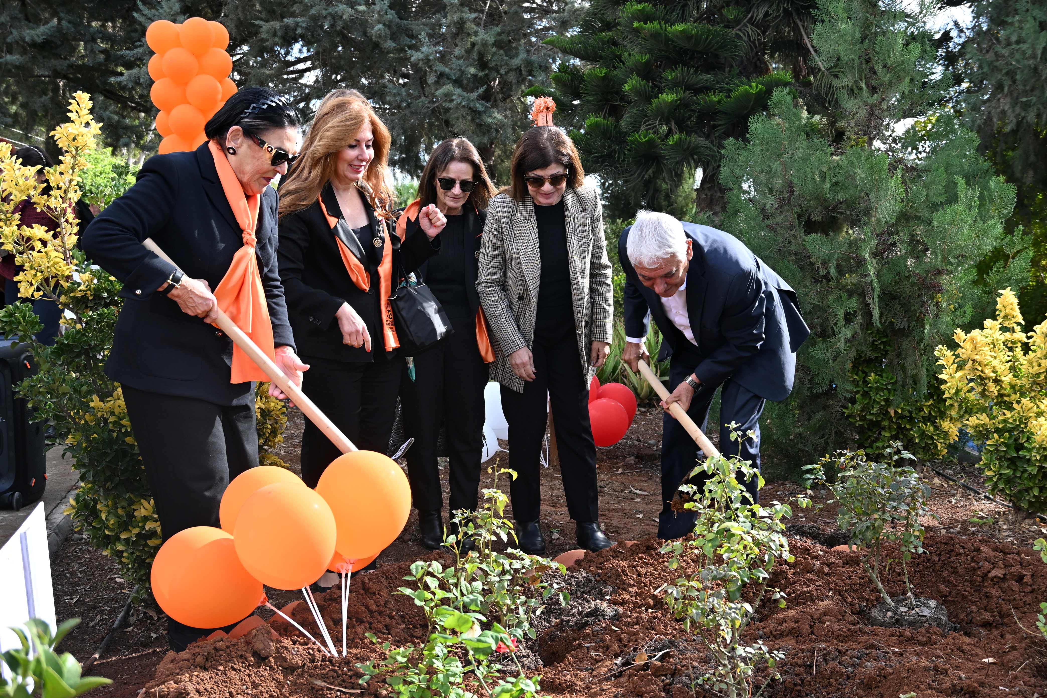Özçınar: Kadın hakları için yapılacak çalışmaları destekliyorum