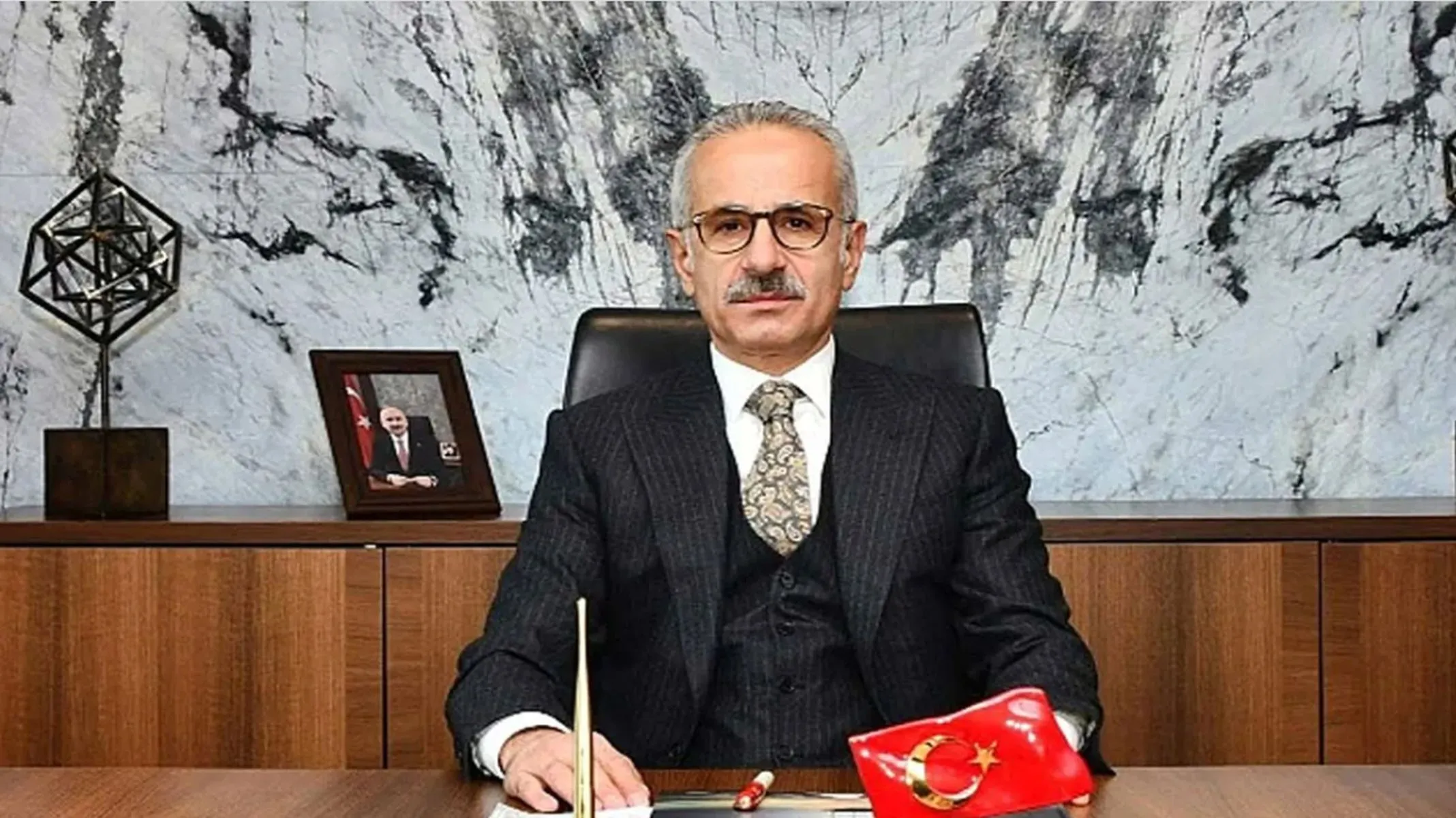 Uraloğlu: KKTC ve ülkemiz arasında tüm deniz trafiğini izleyebileceğiz