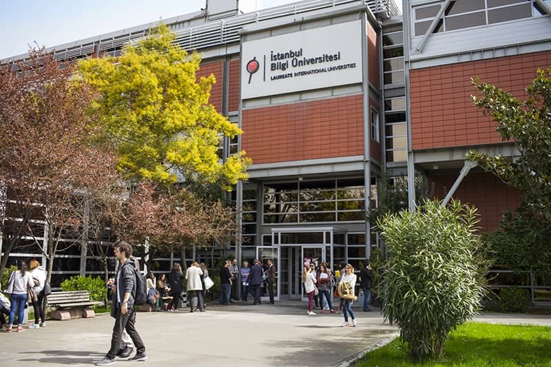 İstanbul Bilgi Üniversitesi'nin faaliyet izni kaldırıldı