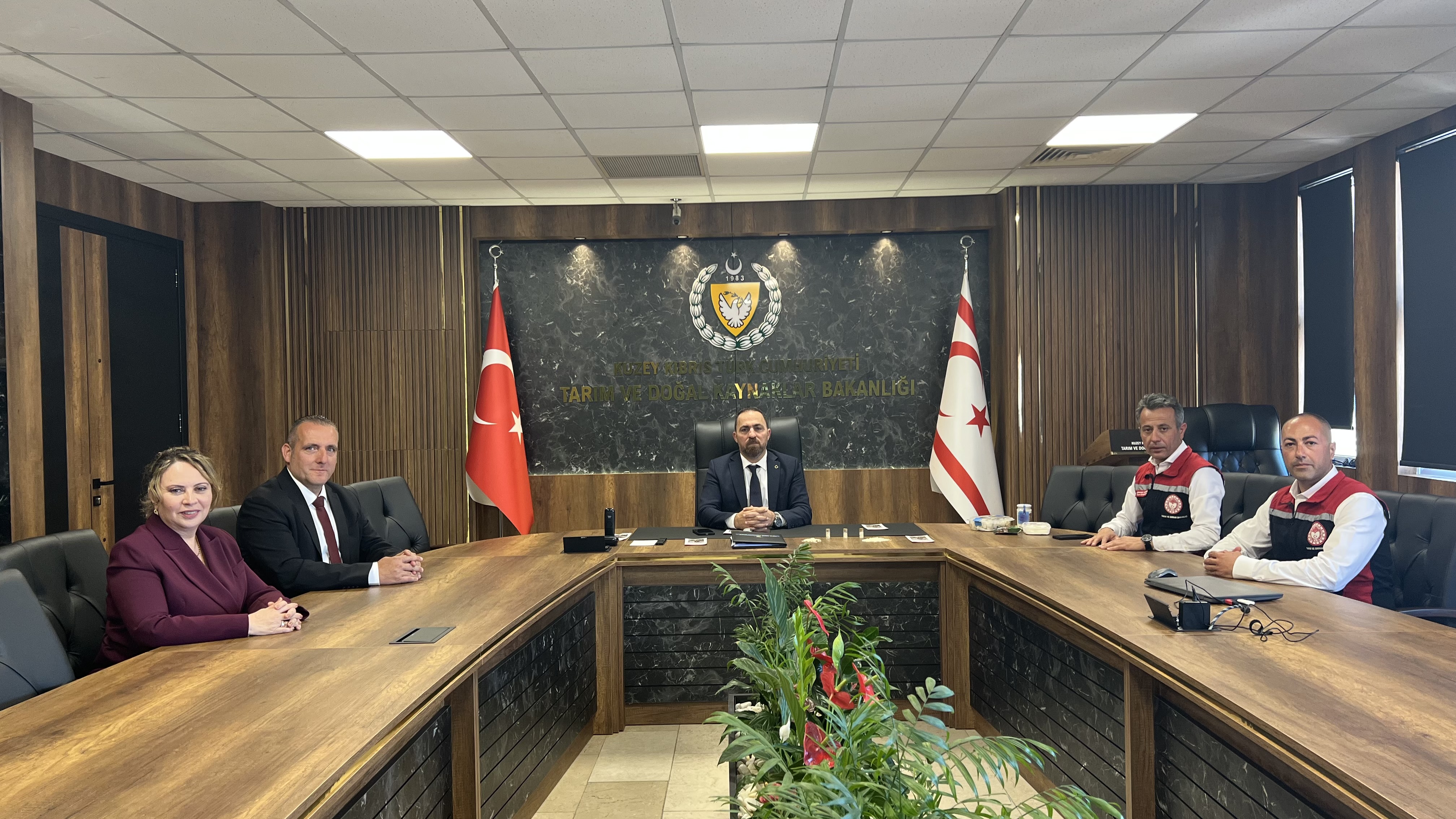 Çavuş, sakız ağacı yetiştiriciliği konusunda bilgilendirildi