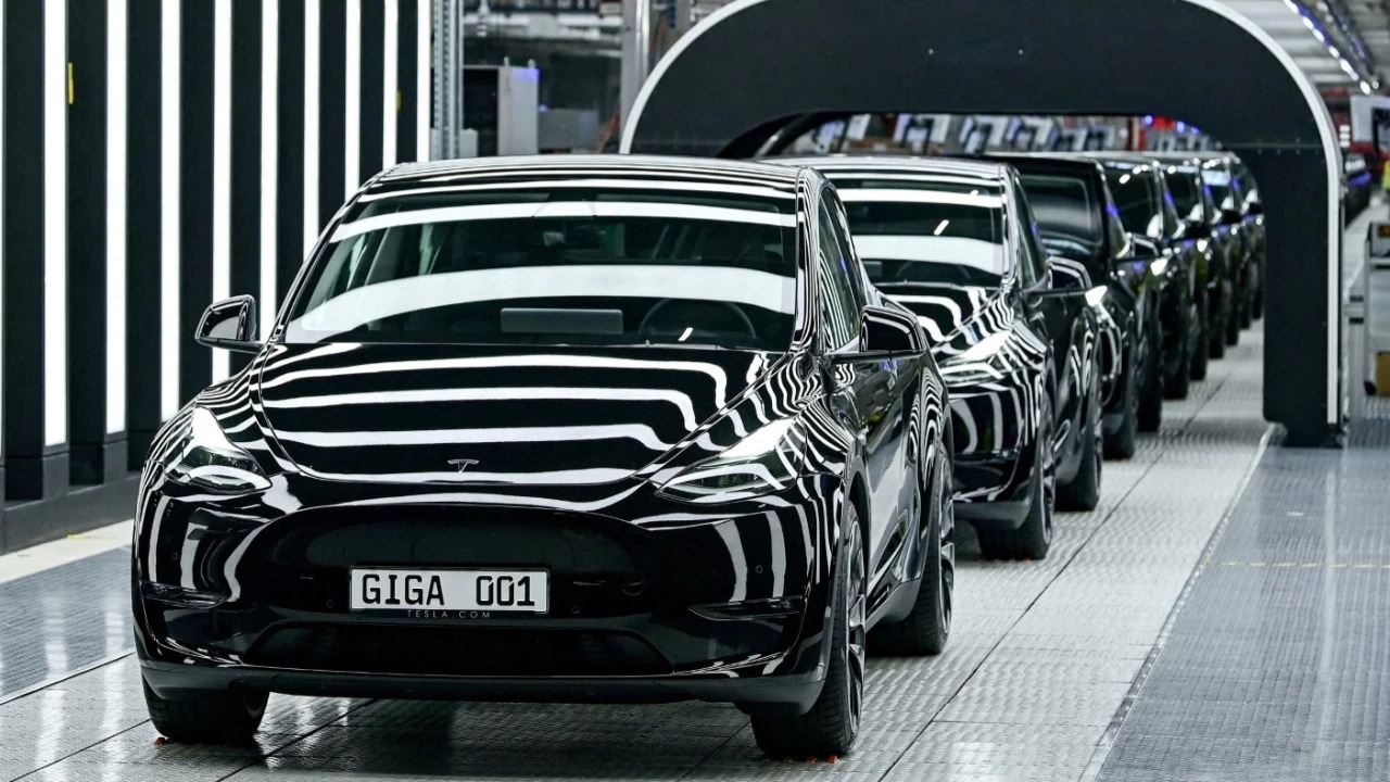 Destek kalktı dengeler değişti: Tesla farkı açtı