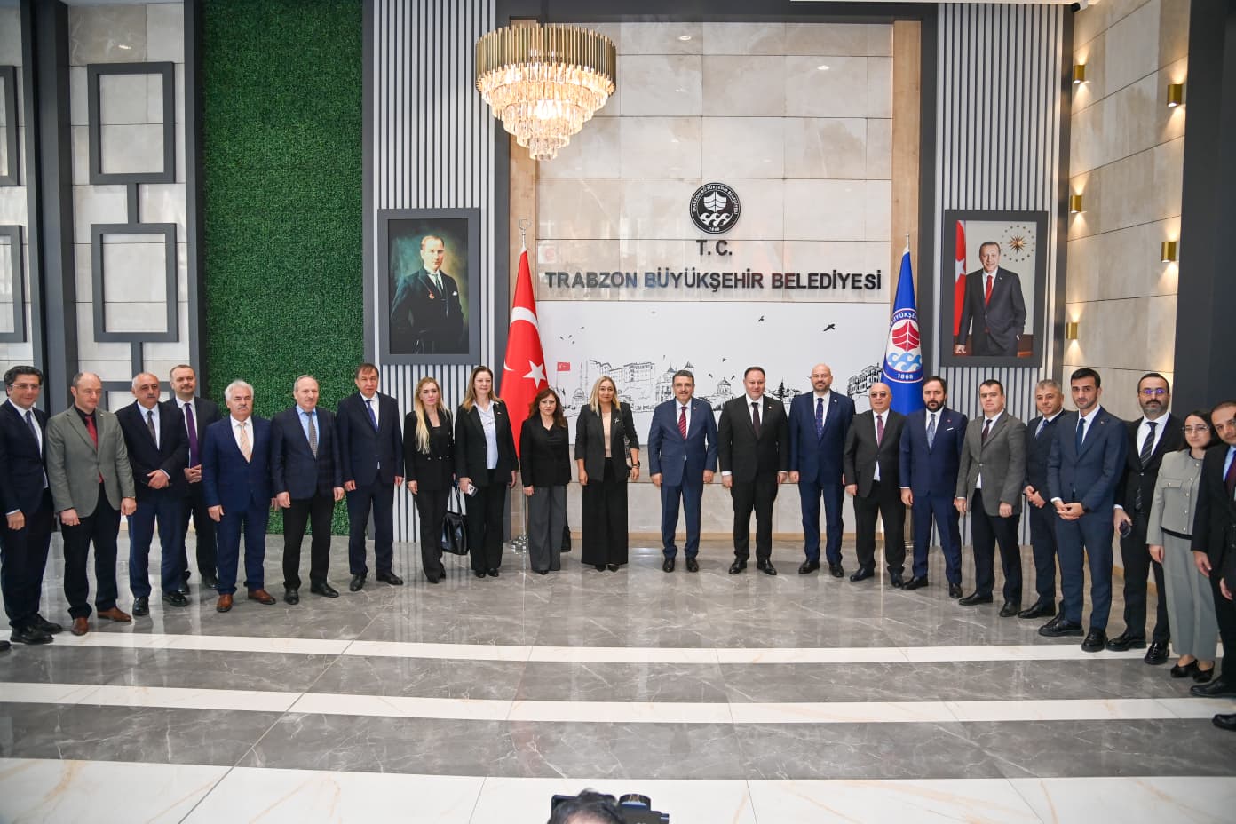 Öztürkler, Trabzon'da temaslarda bulunuyor