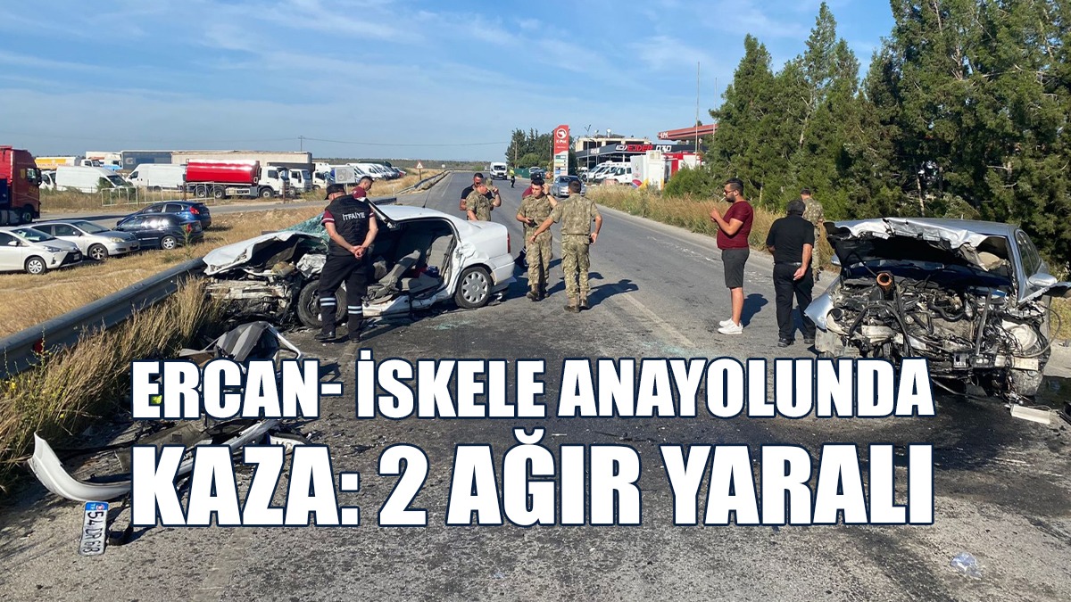 İki Araç Yüz Yüze Çarpıştı