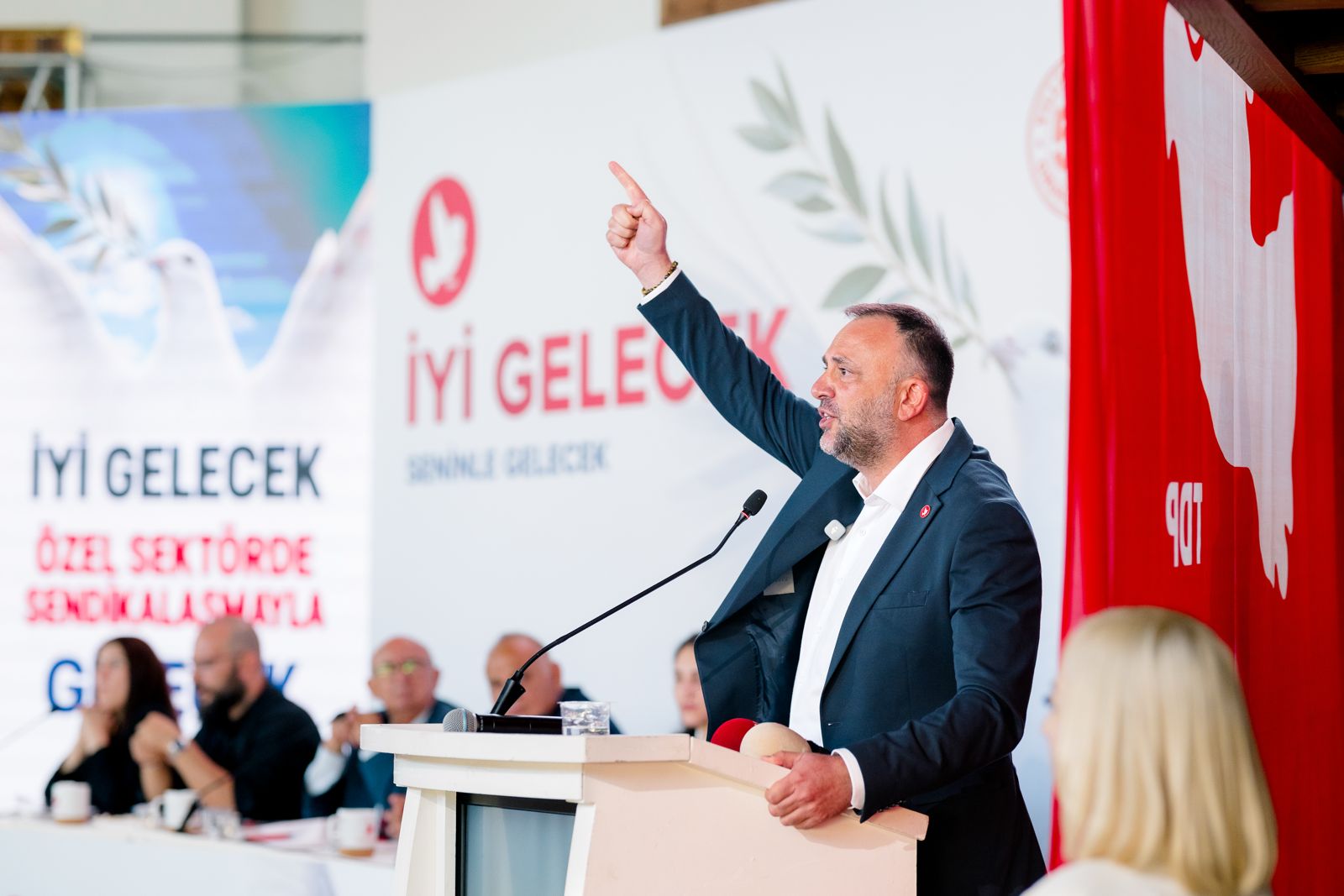TDP’nin 50 milletvekili adayı Dokunulmazlık Taahhütnamesi imzaladı