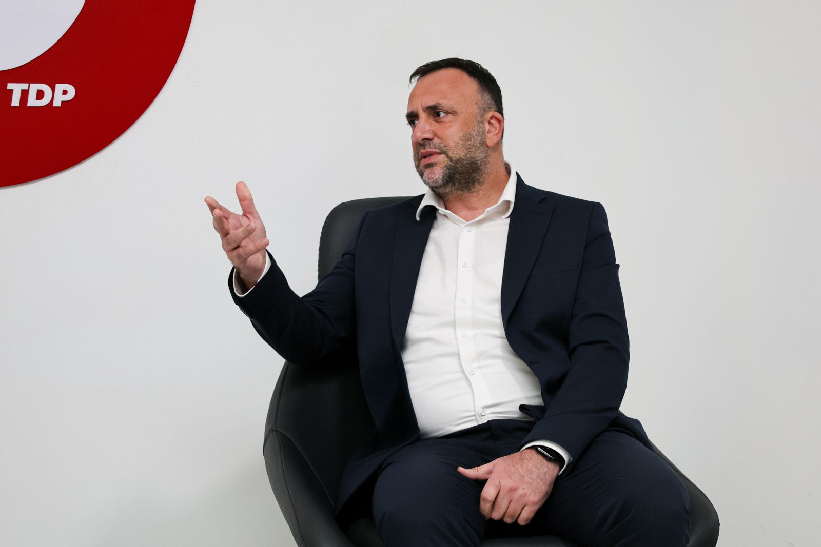 Çeler: Halk için siyaset yapmaya talibiz