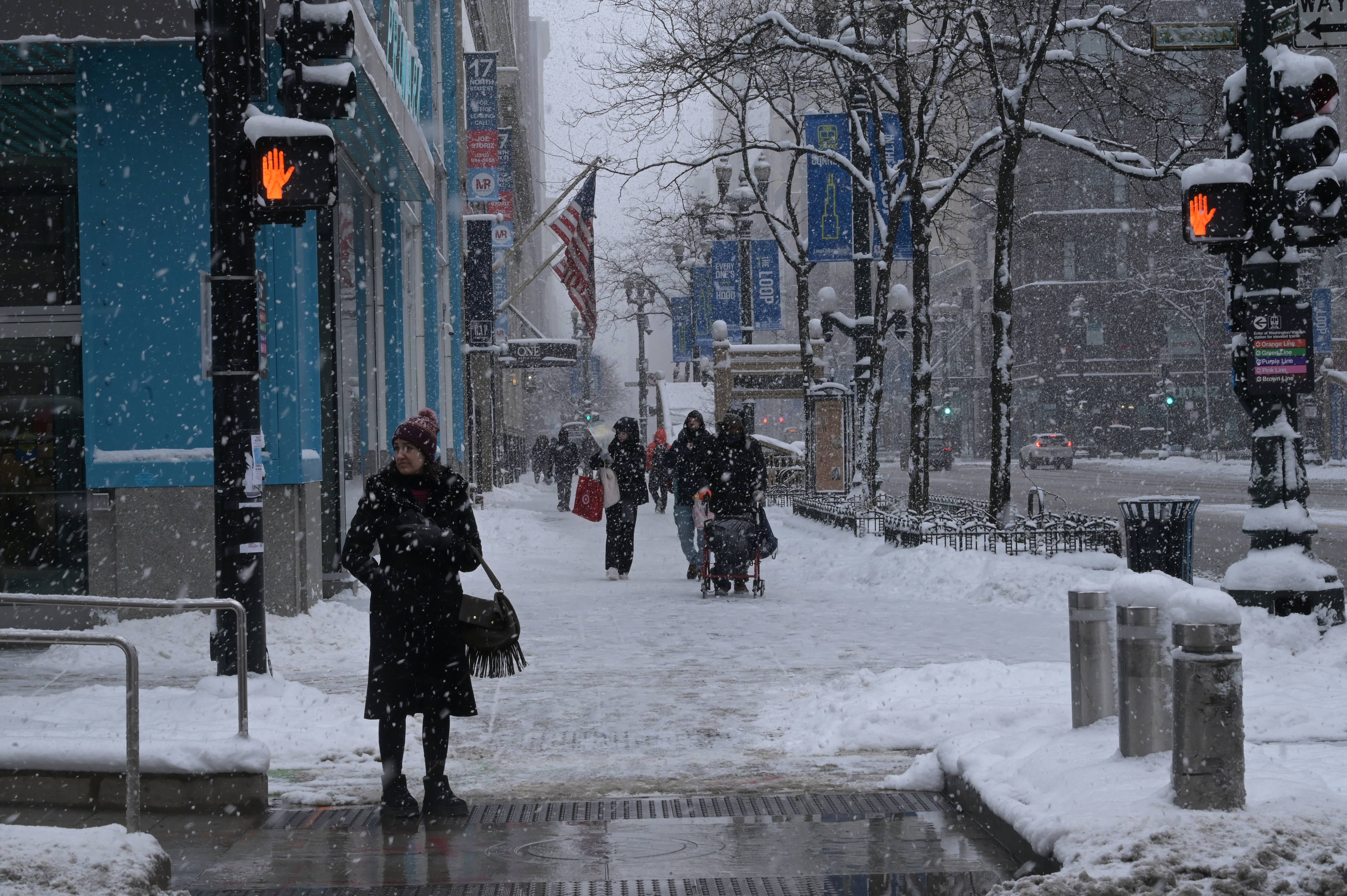 ABD'de kar fırtınası: 11 kişi hayatını kaybetti, yüz binlerce hane elektriksiz