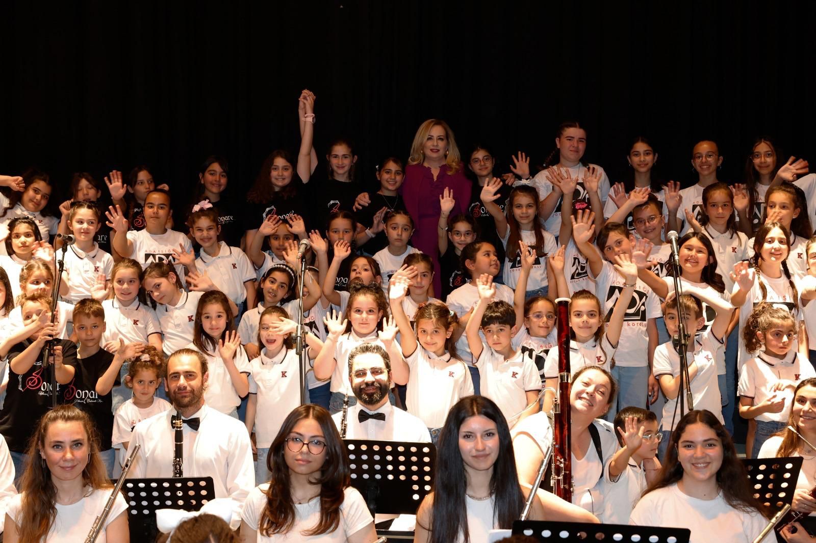 Fidan Çocuk Korosu ve Orkestrası’ndan 23 Nisan konseri...