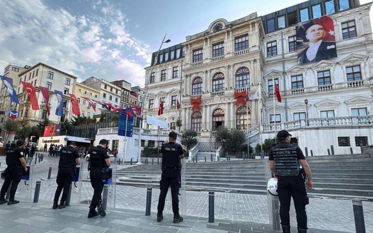 Türkiye’de bir belediye başkanı daha gözaltına alındı!