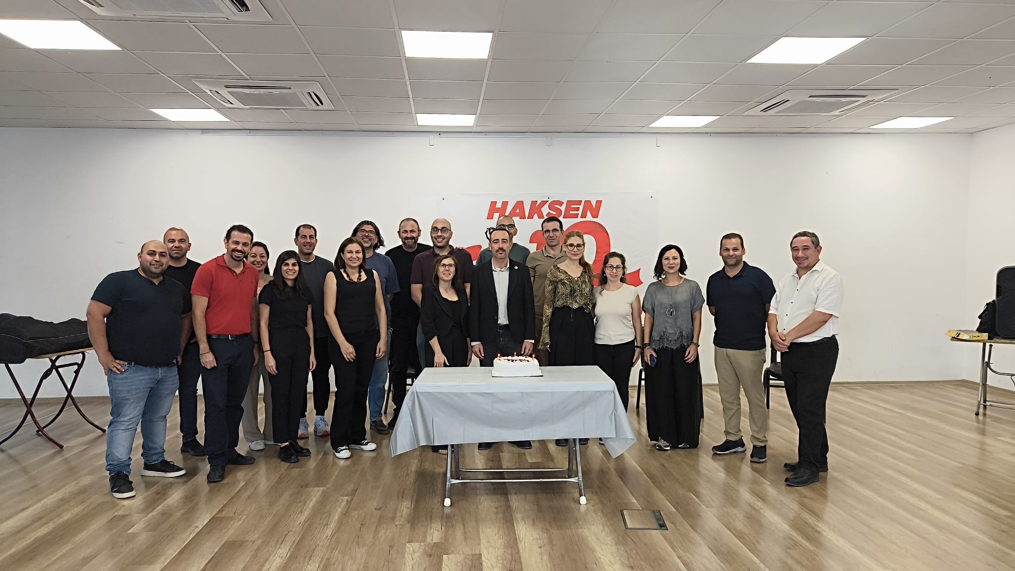HAKSEN 10’uncu yılını kutladı: Kamu ve özel sektör emekçilerine ortak mücadele çağrısı