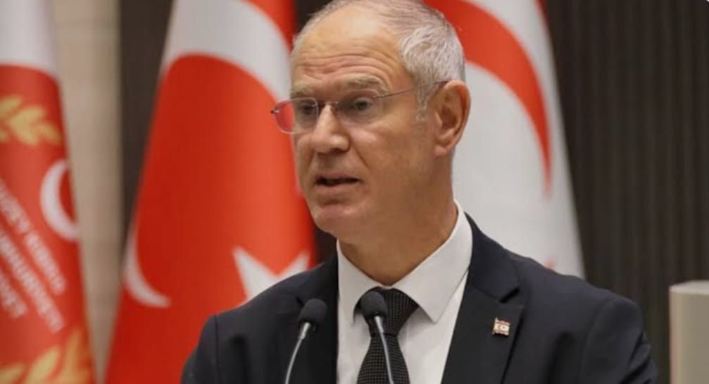 Hasipoğlu'ndan Şahali'ye: Kendi eteklerinize bakmıyorsunuz