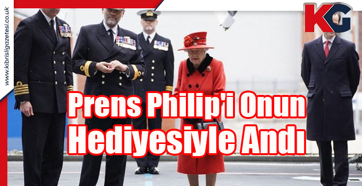 Prens Philip'i Onun Hediyesiyle Andı