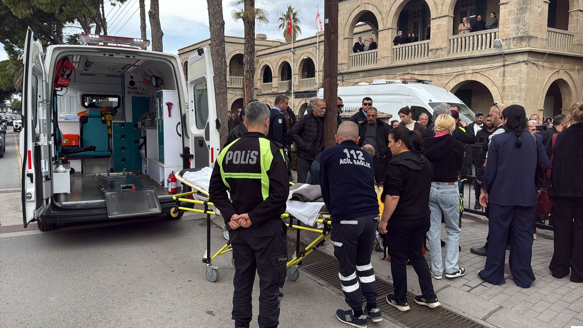 9b854feb-01d2-4b81-bc4c-869aca4689f7.jfif