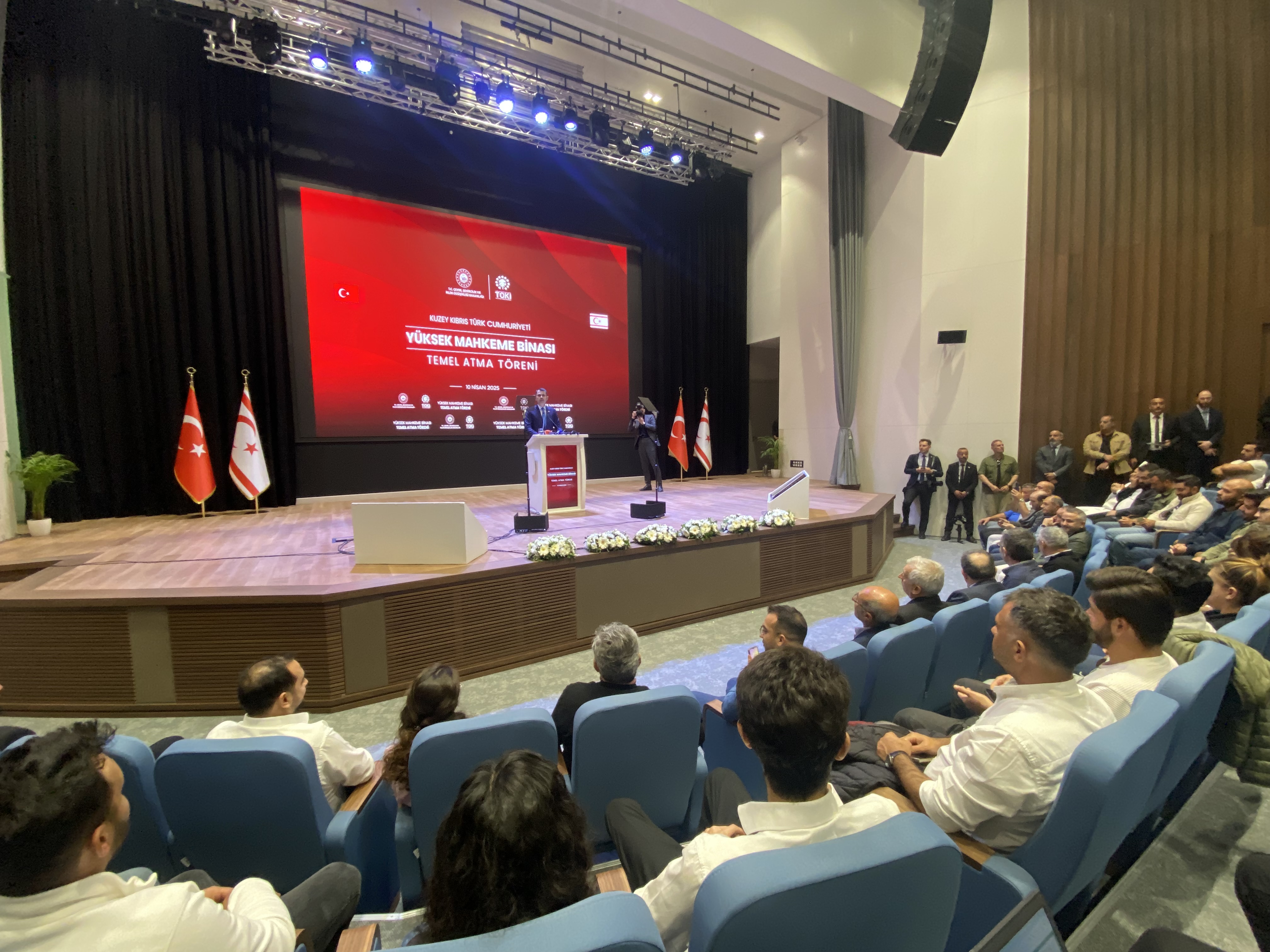 Yüksek Mahkeme binasının temeli atılıyor