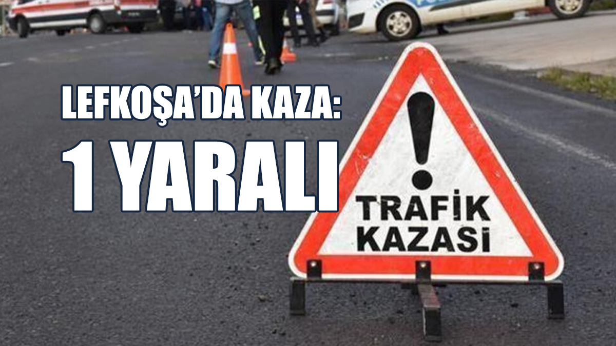 Yanlışlıkla Geri Vitesi Taktı, Kaza Yaptı...