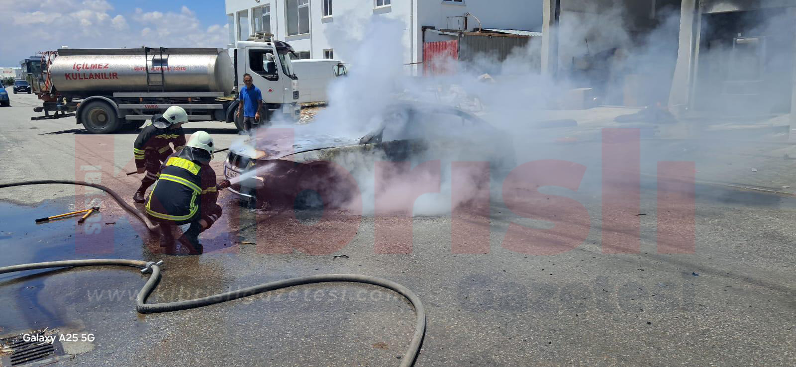 Alayköy'de park halindeki araçta yangın!